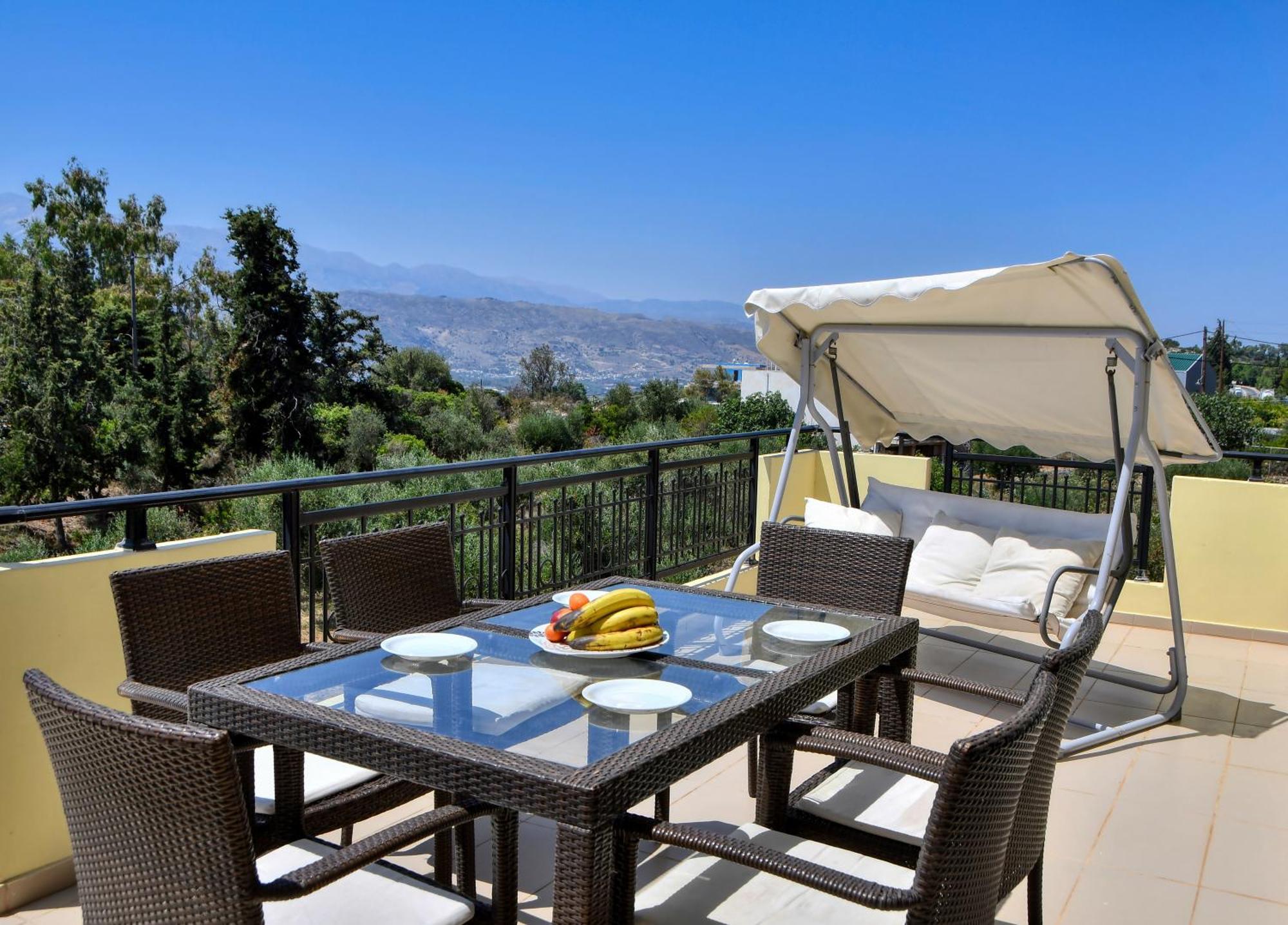 Souda Bay View With Private Pool Near Chania City Buitenkant foto